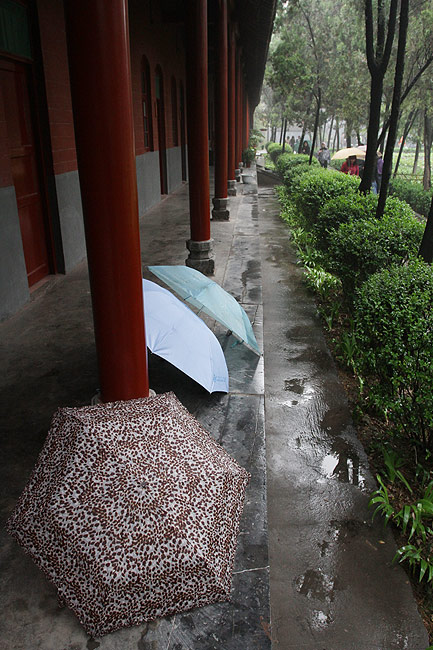 Лоян, Храм Белой Лошади, Боковой павильон (Luoyang, White Horse Temple, Side Pavilion)