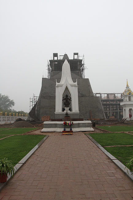Лоян, Храм Белой Лошади, Храм в тайском стиле (Luoyang, White Horse Temple, Thai style temple)