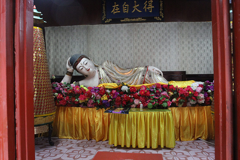 Лоян, Храм Белой Лошади, Зал Лежащего Будды (Luoyang, White Horse Temple, Hall of Reclining Buddha)