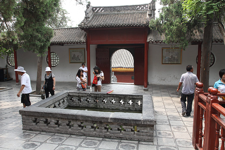 Лоян, Храм Белой Лошади, Прохладная Терраса (Luoyang, White Horse Temple, Cool and Clear Terrace)